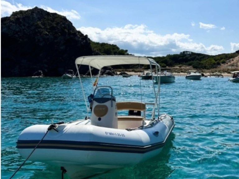 Location bateau Port d'Addaia (Ville) pas cher Medline 500