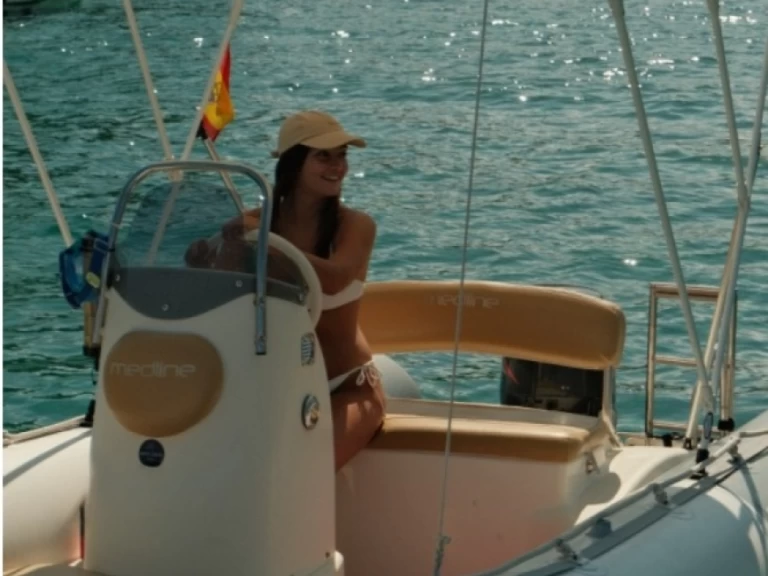 Location bateau Zodiac Medline 500 à Port d'Addaia (Ville) sur Samboat