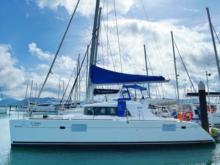 Location Catamaran Lagoon avec permis