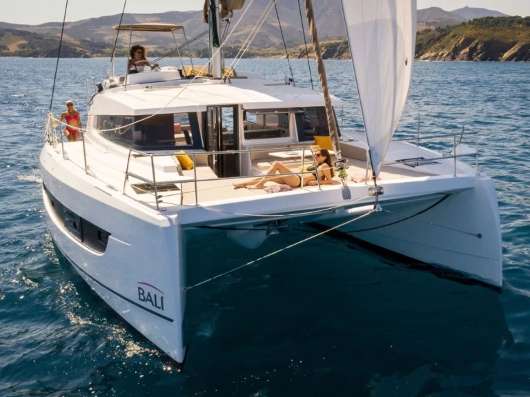 Location bateau Parham Town pas cher Bali 4.2