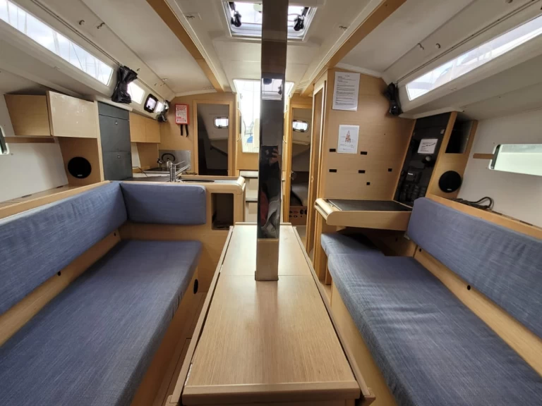 Location Voilier à Saint-Quay-Portrieux - Jeanneau Sun Odyssey 349