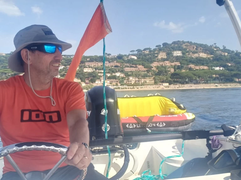 Bateau à moteur à louer à Sainte-Maxime au meilleur prix