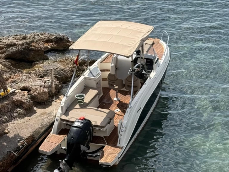 Location à Ibiza (Ville) - Quicksilver Activ 805 Sundeck sur SamBoat