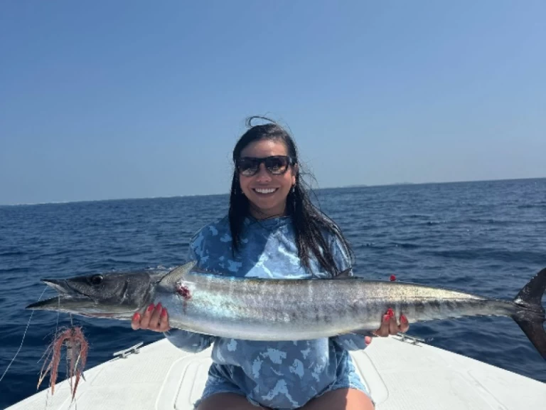 Location Bateau à moteur Touring 24 avec permis