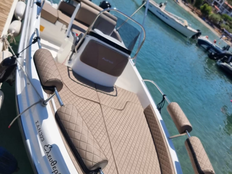 Location bateau Agios Nikolaos pas cher F17