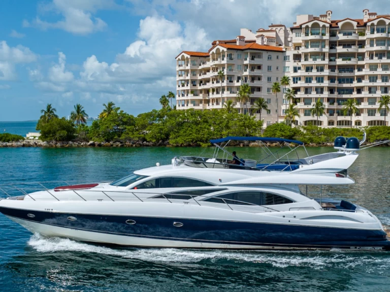 Location Yacht Sunseeker avec permis