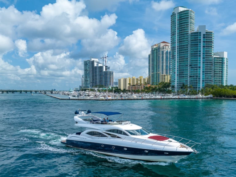 Louer Yacht avec ou sans skipper Sunseeker à Miami Beach