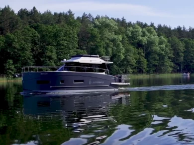 Hire Luxury Yacht with or without skipper Cobra Yachts Punat