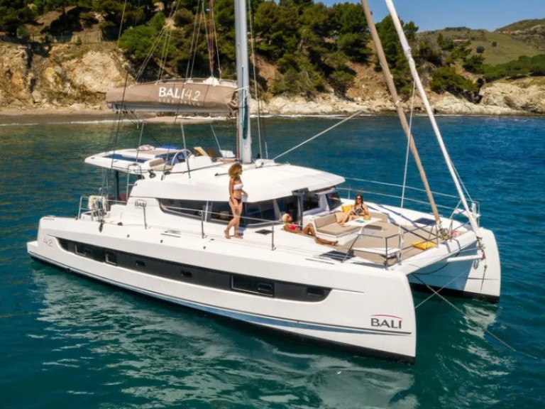 Catamaran à louer à Páleros au meilleur prix