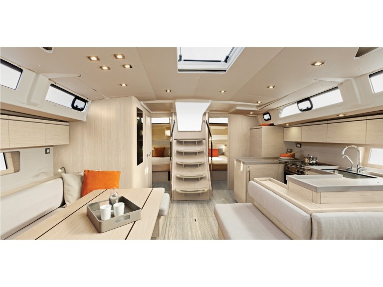 Louez un Bénéteau Oceanis 51.1 à Gouviá