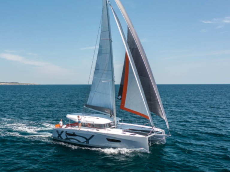 Location bateau La Rochelle pas cher Excess 14