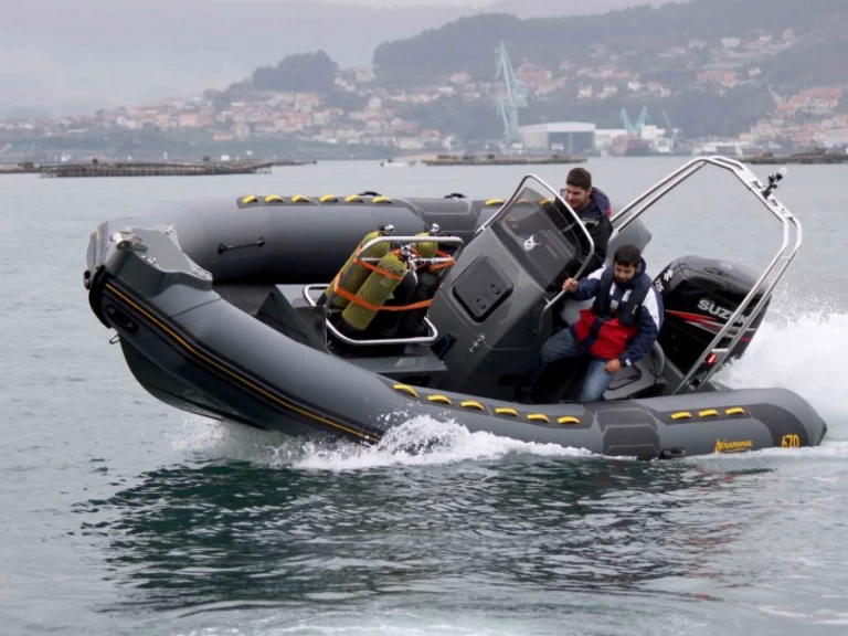 Louez un Narwhal NARWHAL 670 à Arzon