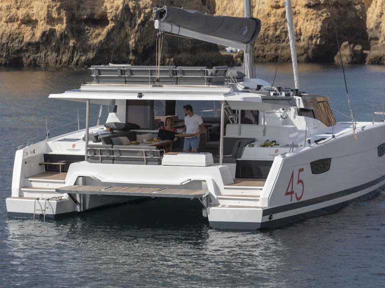 Louez un Fountaine Pajot Elba 45 à Le Marin