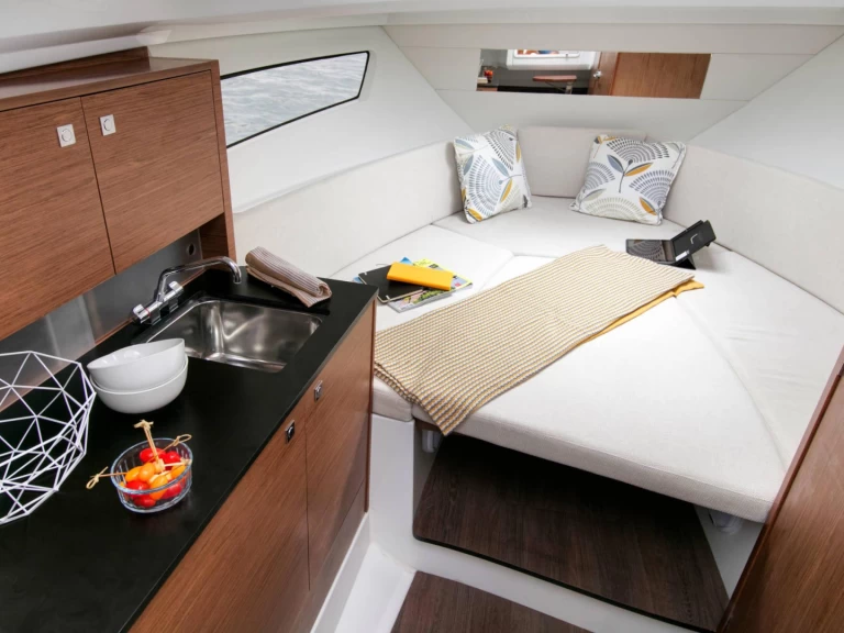 Location à Alcocéber - Jeanneau Cap Camarat 9.0 WA sur SamBoat