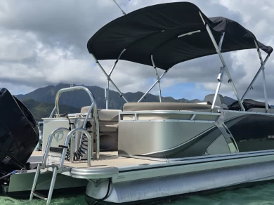 Boat rental Avalon 23 in Kaneohe on Samboat