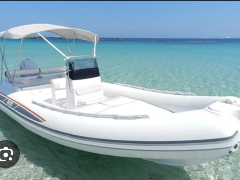 Location Semi-rigide à Port Grimaud - Selva Evolution D.600