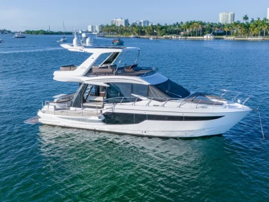 Uthyrning Miami Beach - Galeon Galeon 500 Fly av Samboat 