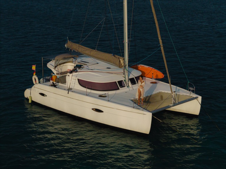 Location bateau Fountaine Pajot LIPARI 41 EVOLUTION à San Blas Islands sur Samboat