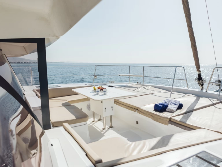 Location bateau Álimos pas cher Bali 4.8