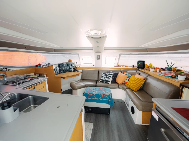 Location bateau Fountaine Pajot LIPARI 41 EVOLUTION à San Blas Islands sur Samboat
