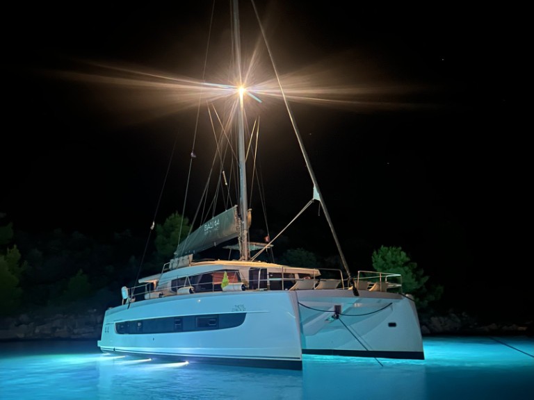 Bali Catamarans Bali 4.4 a louer à Rogoznica