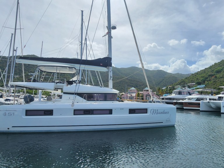 Louer Catamaran avec ou sans skipper Lagoon à Road Town