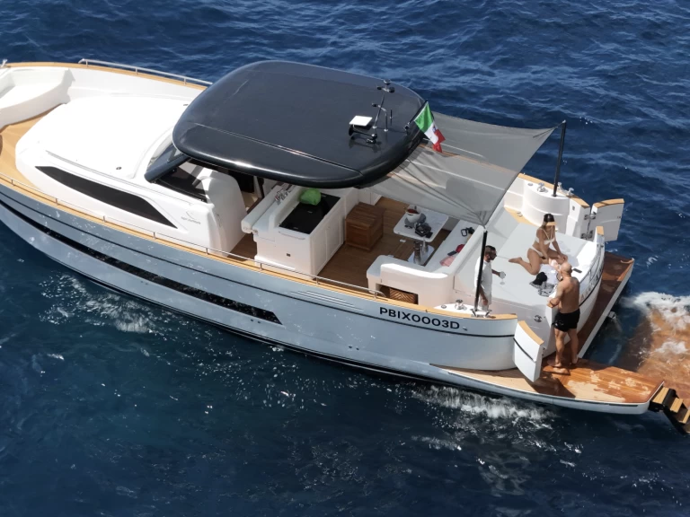 Location Bateau à moteur Apreamare avec permis