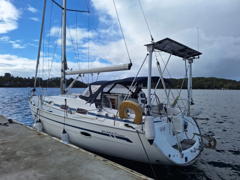 Location bateau Hjellestad pas cher Bavaria 39 Cruiser