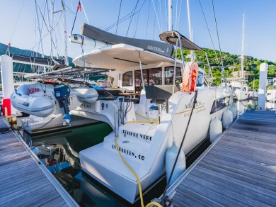 Alquiler de Catamarán, con o sin patrón Nautitech Road Town