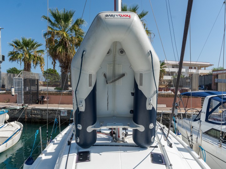 Location bateau Bénéteau Oceanis 40.1 à Olbia sur Samboat