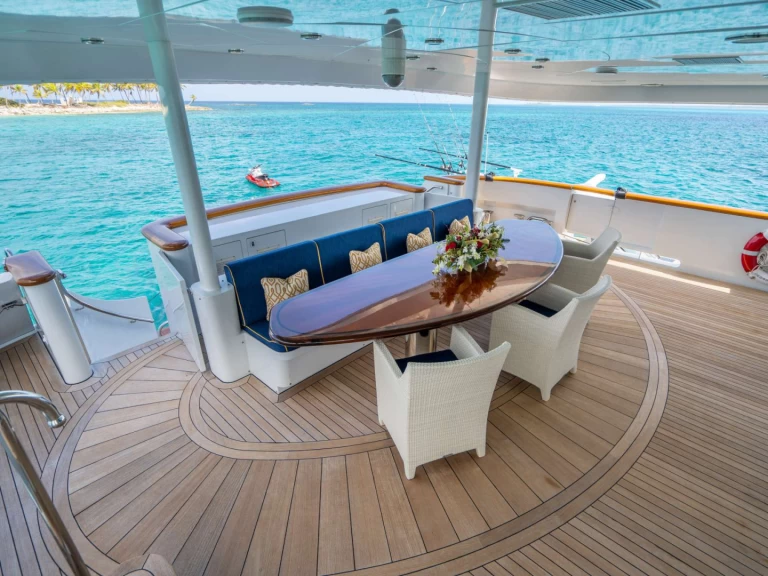 Location à Saint Martin - Trinity RELENTLESS sur SamBoat