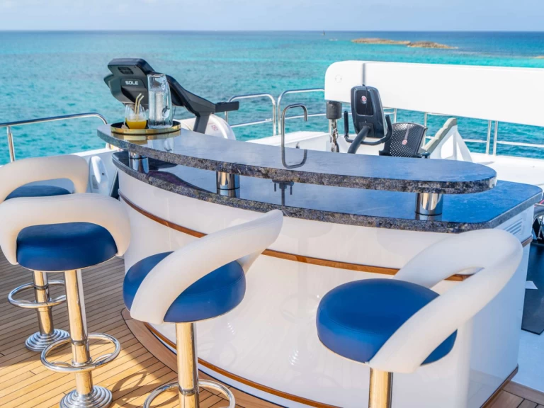 Location bateau Saint Martin pas cher RELENTLESS