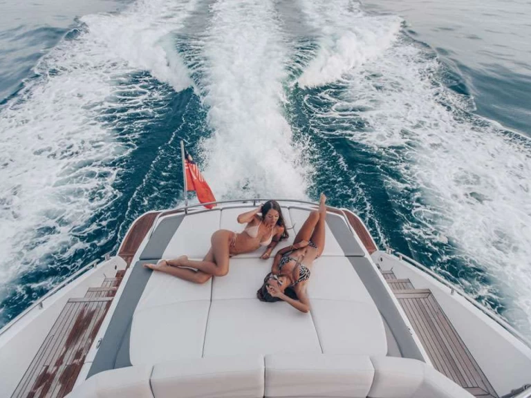 Louez un Princess, UK Kati à Phuket (Ville)