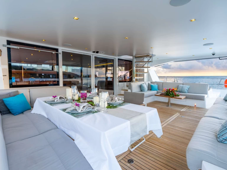 JFA Chantier Naval NDS EVOLUTION a louer à Grèce