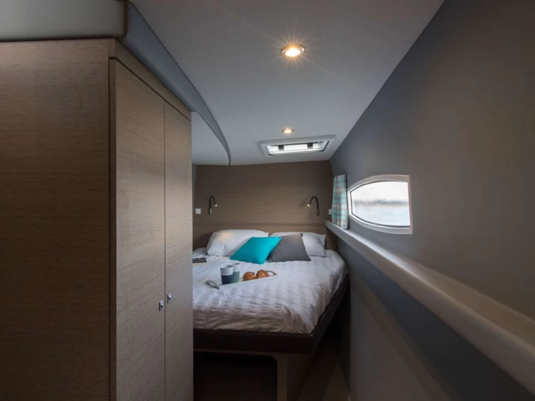 Louer Catamaran avec ou sans skipper Custom à Le Marin