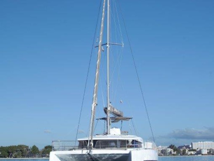Location bateau Bonaire pas cher Bali 4.5