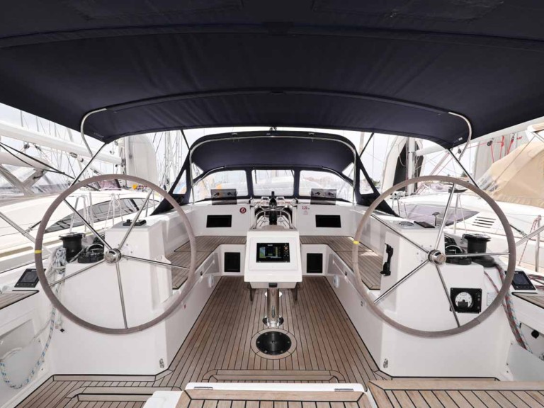 Louez un Bavaria Bavaria C45 Holiday à Murter-Kornati