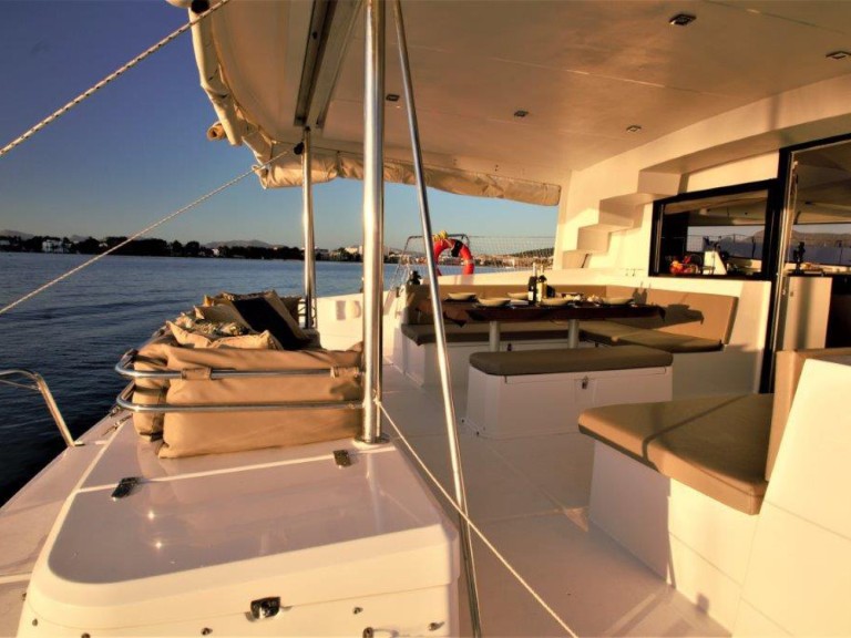 Location Catamaran à Corazón de Jesús Island - Bali Catamarans Bali 4.5