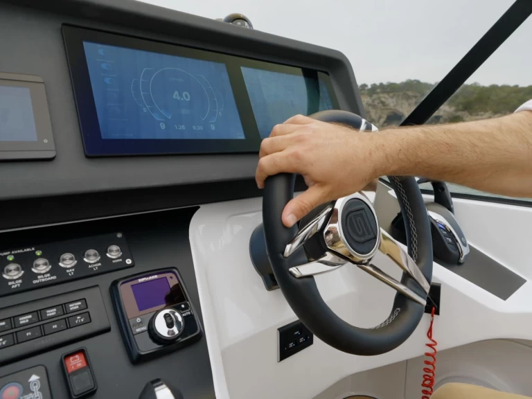 Location bateau Sterk Yachts 31RC à Port de Pollença sur Samboat