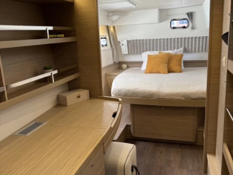 Catamaran à louer à Playa Sardinera au meilleur prix