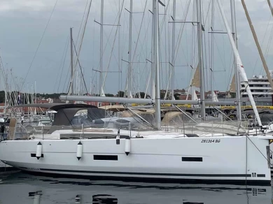 Bareboat Rental Sailboat Dufour with a boat licence