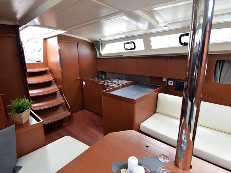 Location bateau Álimos pas cher Oceanis 41.1