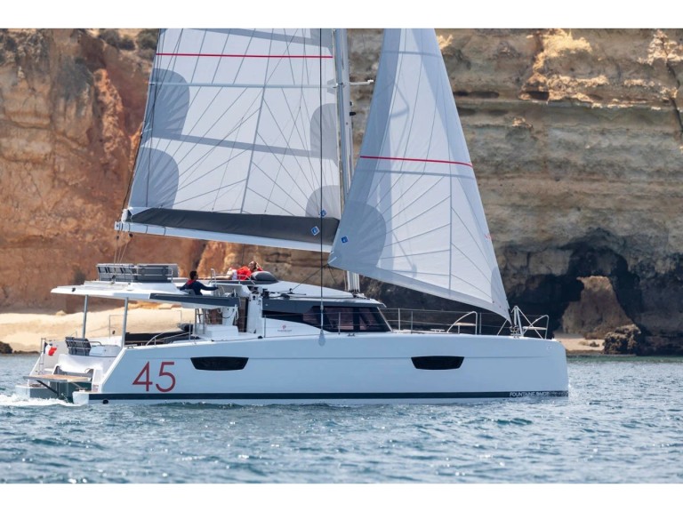 Fountaine Pajot Elba 45 a louer à Capo d'Orlando