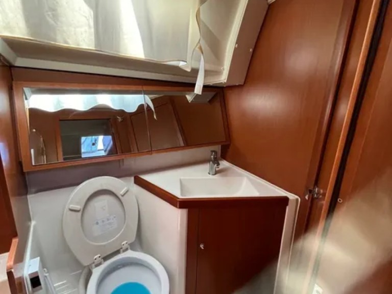 Location à Gouviá - Bénéteau Oceanis 41.1 sur SamBoat