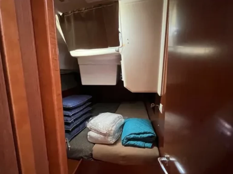 Location bateau Gouviá pas cher Oceanis 41.1