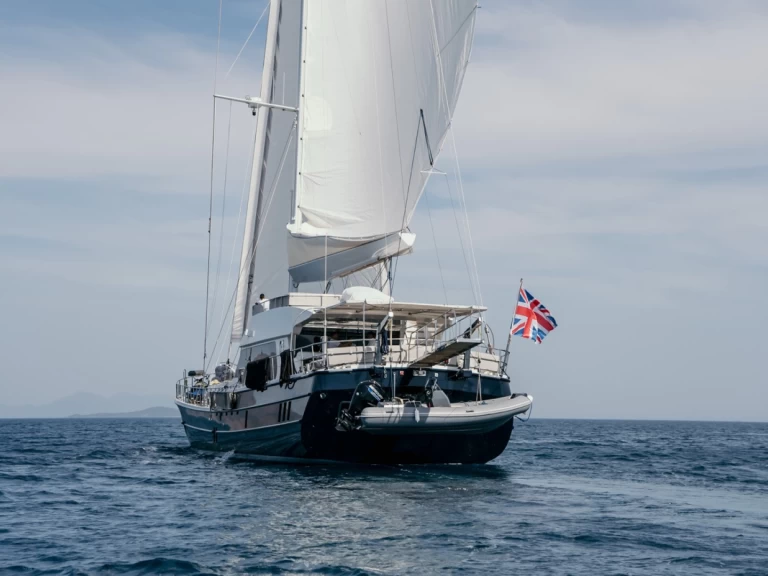 Location Voilier Custom Made avec permis