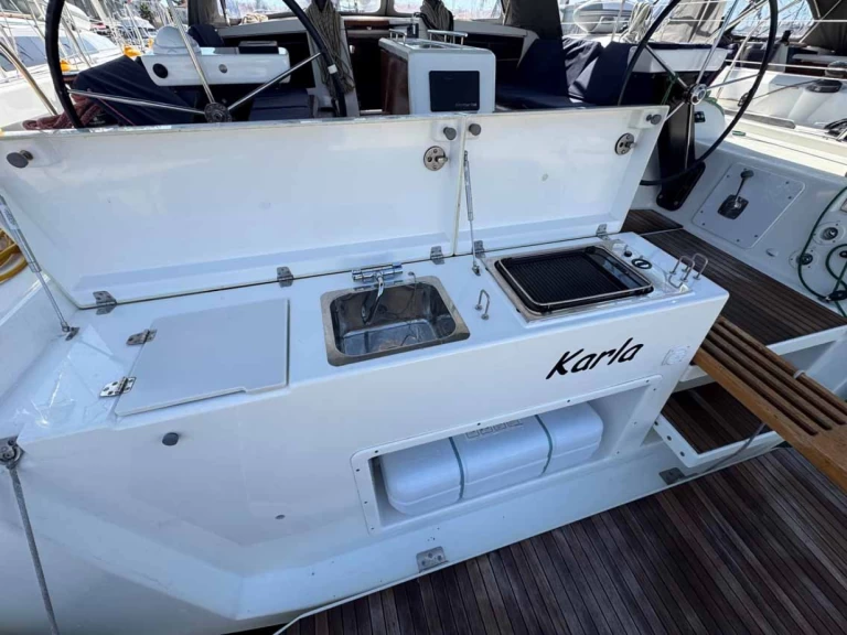 Location à Split - Dufour Dufour 430 sur SamBoat