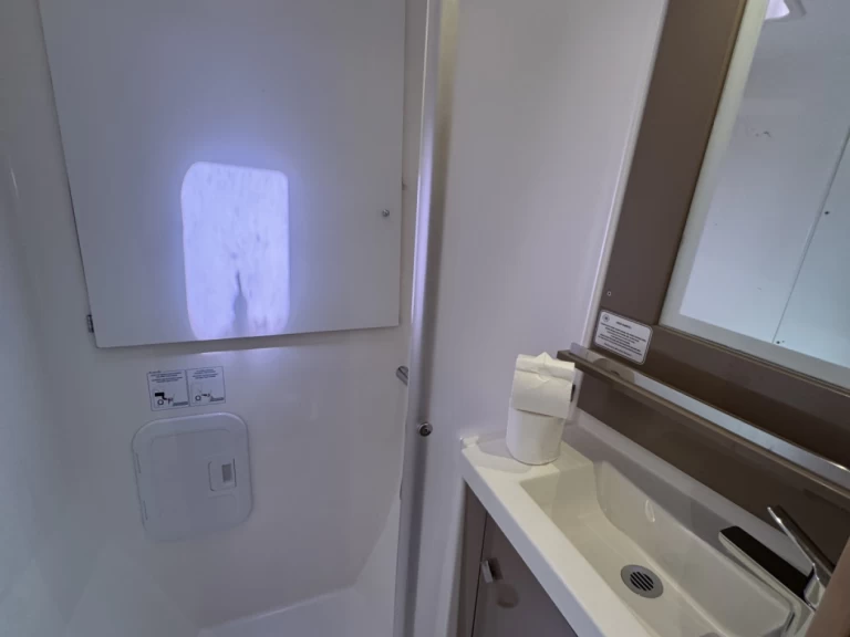 Location Catamaran Fountaine Pajot avec permis