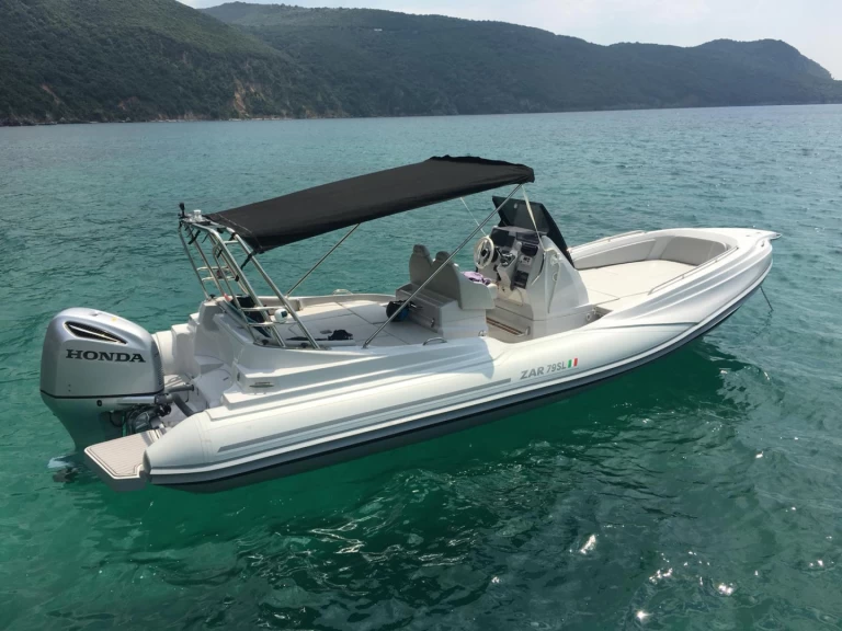 Location à Port de Pollença - Zar 79SL sur SamBoat