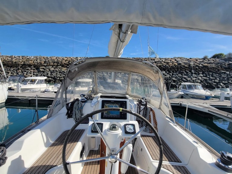 Louez un Bénéteau Oceanis 31 Dl à Saint-Quay-Portrieux